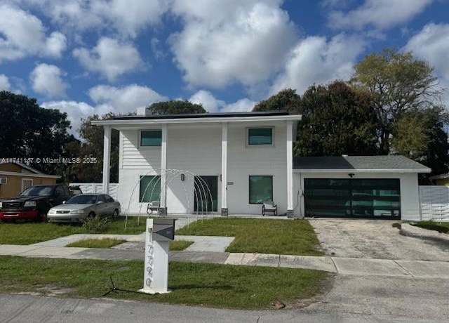 Property at 17790 SW 110th Ct, Miami, FL 33157, 3 beds, 3 baths