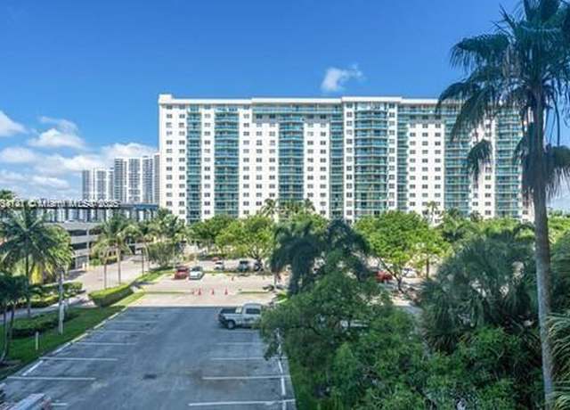 Property at 19380 Collins Ave #307, Sunny Isles Beach, FL 33160, 1 bed, 1.5 baths