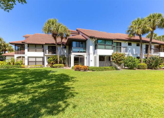 Property at 16648 Traders Xing N #106, Jupiter, FL 33477, 2 beds, 2 baths