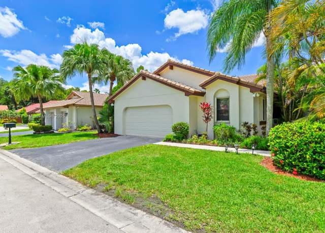 Property at 2202 Charleston, Weston, FL 33326, 3 beds, 2 baths