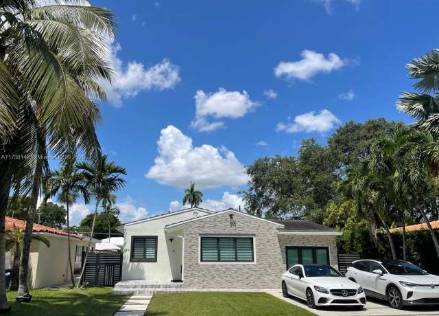 Property at 256 Palmetto Dr, Miami Springs, FL 33166, 3 beds, 3.5 baths