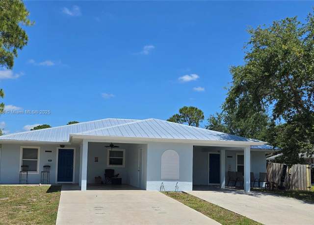 Property at 160 Empress Ave, Sebastian, FL 32958, 9 beds, 6 baths