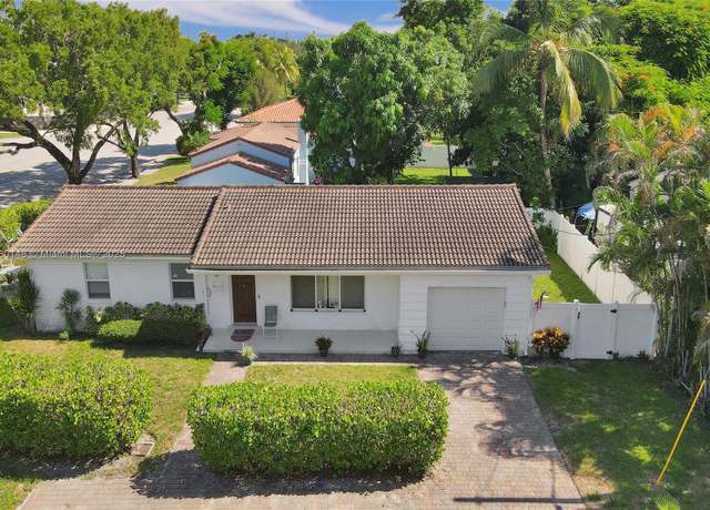 Property at 10 NW 100th St, Miami Shores, FL 33150, 3 beds, 2 baths