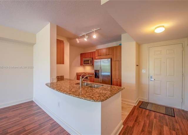 Property at 510 NW 84th Ave #303, Plantation, FL 33324, 1 bed, 1 bath