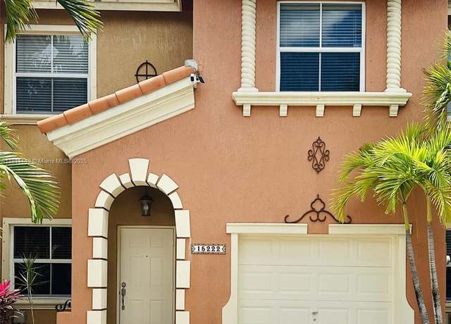 Property at 15222 SW 30th Ter, Miami, FL 33185, 3 beds, 2.5 baths