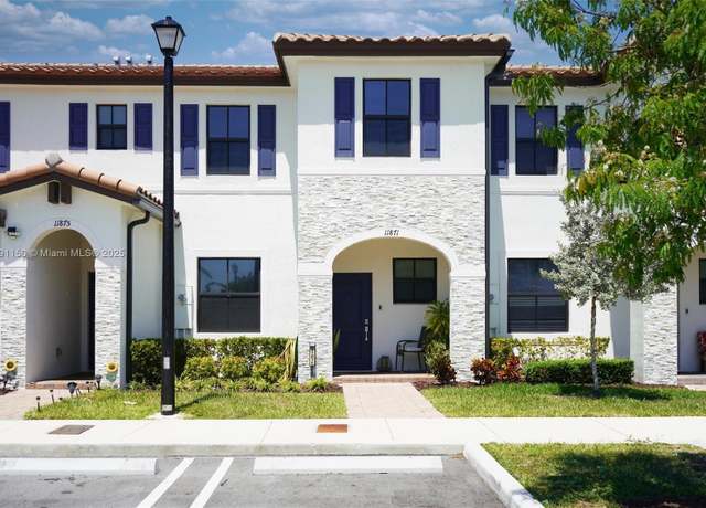 Property at 11871 SW 247 Ter, Homestead, FL 33032, 3 beds, 2.5 baths