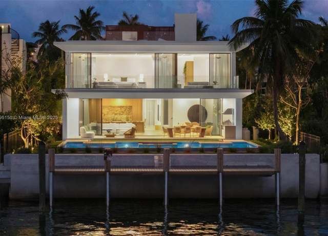 Property at 310 W Dilido Dr, Miami Beach, FL 33139, 5 beds, 5 baths