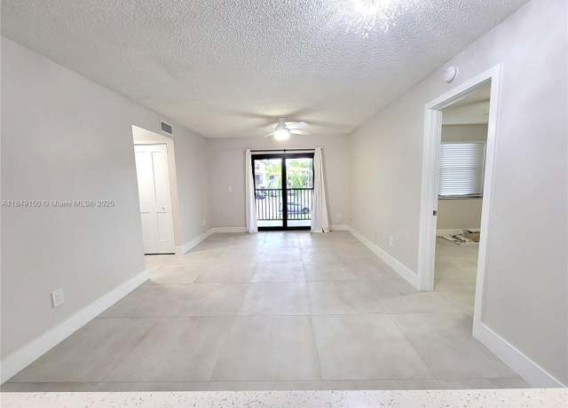 Property at 9728 Hammocks Blvd, Miami, FL 33196, 3 beds, 2 baths