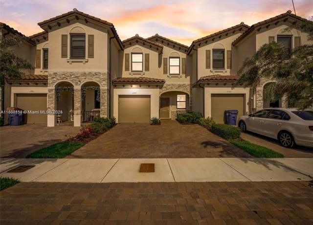 Property at 11957 SW 245th Ter, Homestead, FL 33032, 3 beds, 2.5 baths