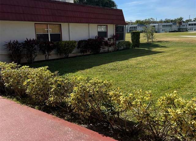 Property at 237 Waterford J #237, Delray Beach, FL 33446, 2 beds, 2 baths