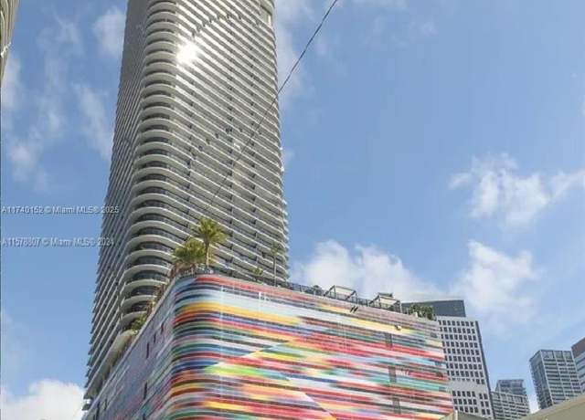 Property at 801 S Miami Ave #4204, Miami, FL 33130, 3 beds, 3 baths