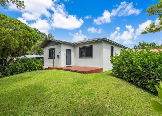 Property at 441 NW 39th Ave, Miami, FL 33126, 7 beds, 4 baths