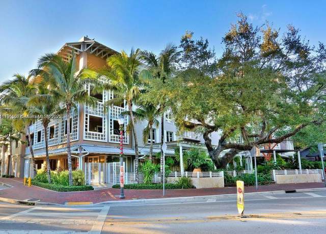 Property at 3540 Main Hwy #204, Miami, FL 33133, 1 bed, 1.5 baths