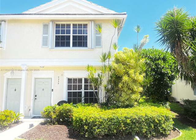 Property at 9955 NW 56th Pl, Coral Springs, FL 33076, 3 beds, 2.5 baths