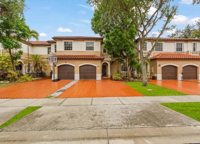 Property at 12720 SW 49th Ct, Miramar, FL 33027, 3 beds, 2.5 baths