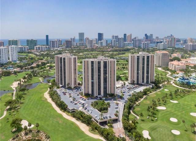 Property at 20301 W Country Club Dr #1425, Aventura, FL 33180, 1 bed, 1.5 baths