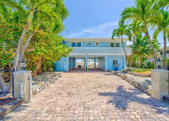 Property at 139 Cortez Dr, Islamorada, FL 33036, 3 beds, 2.5 baths
