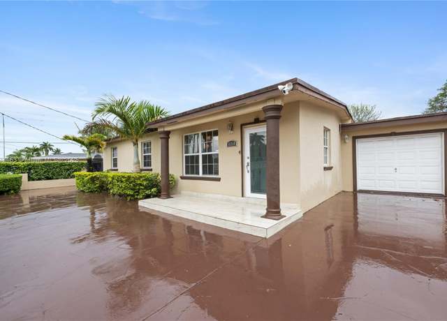 Property at 11210 SW 47th Ter, Miami, FL 33165, 4 beds, 3 baths