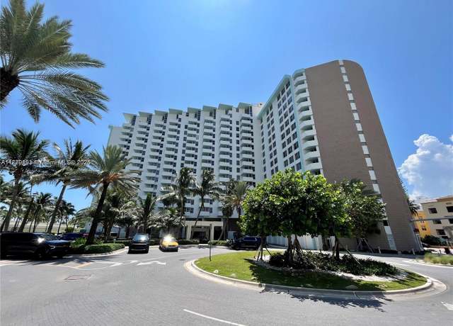 Property at 2899 Collins Ave #1233, Miami Beach, FL 33140, 1 bath