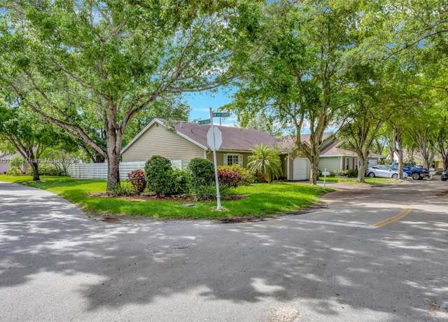 Property at 15025 SW 141st Ct, Miami, FL 33186, 3 beds, 2 baths