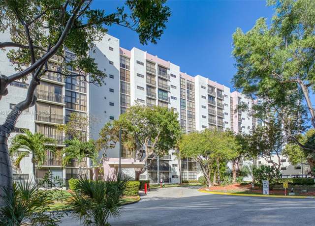 Property at 17011 N Bay Rd #1019, Sunny Isles Beach, FL 33160, 2 beds, 2 baths