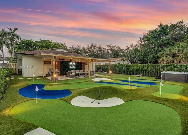 Property at 1004 SW 19th St, Fort Lauderdale, FL 33315, 4 beds, 2 baths