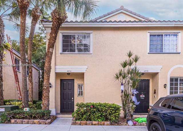 Property at 4834 NW 58th Mnr, Coconut Creek, FL 33073, 3 beds, 2.5 baths