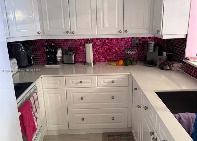 Property at 5621 SW 2nd Ct #116, Margate, FL 33068, 2 beds, 2 baths