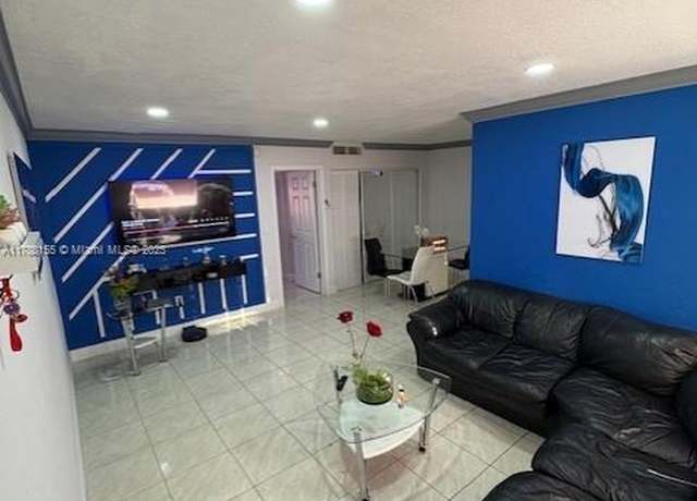 Property at 3903 SW 78th Ct #207, Miami, FL 33155, 1 bed, 1 bath