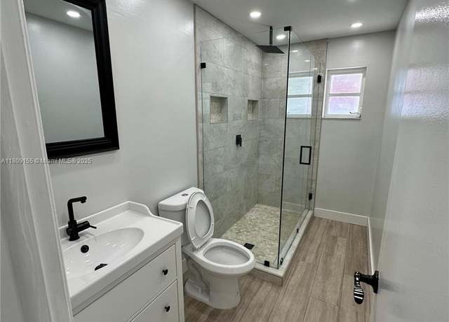 Property at 7672 La Salle  Blv, Miramar, FL 33023, 2 beds, 1.5 baths