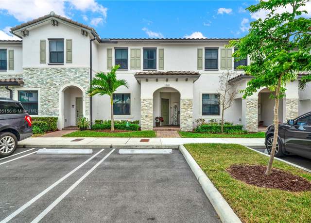 Property at 11880 SW 245th Ter Unit ., Homestead, FL 33032, 3 beds, 2.5 baths
