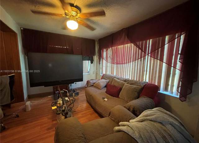Property at 2051 NW 28th Ter, Fort Lauderdale, FL 33311, 3 beds, 2 baths