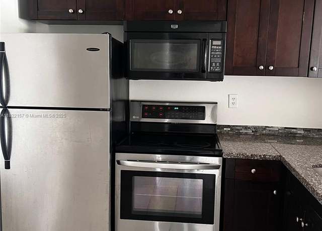 Property at 498 NW 165th St Rd Unit D303, Miami, FL 33169, 1 bed, 1 bath
