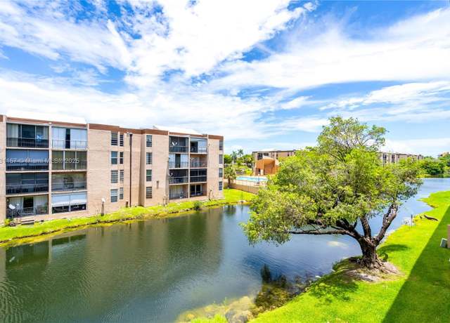 Property at 8895 Fontainebleau Blvd #301, Miami, FL 33172, 1 bed, 1 bath