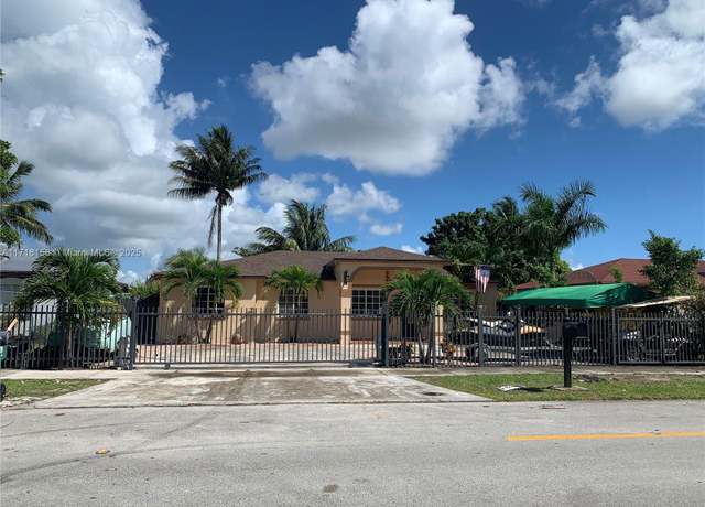 Property at 14265 SW 296th St, Homestead, FL 33033, 4 beds, 2 baths