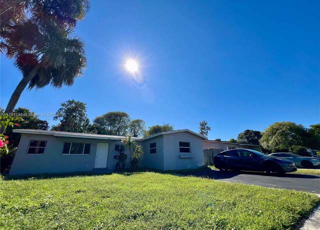 Property at 4984 SW 5th St, Margate, FL 33068, 6 beds, 2 baths