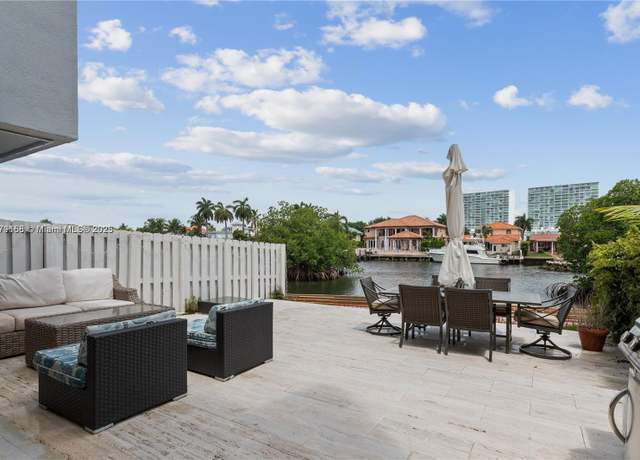 Property at 387 Poinciana Dr #1211, Sunny Isles Beach, FL 33160, 3 beds, 2.5 baths