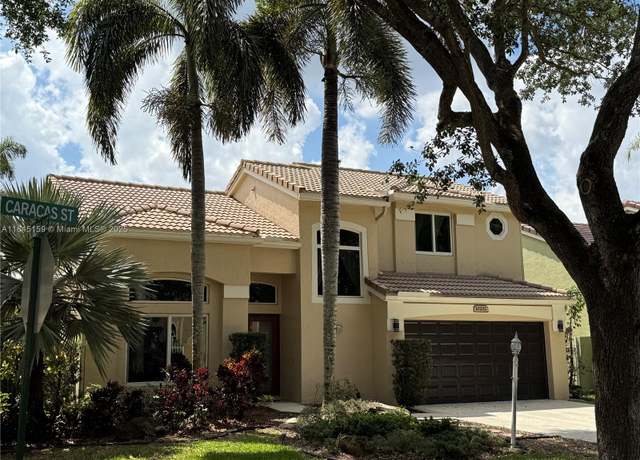 Property at 10202 Caracas St, Cooper City, FL 33026, 3 beds, 2.5 baths