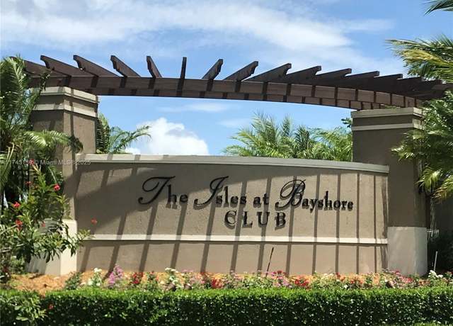 Property at 22311 SW 88th Pl Unit 102-4, Cutler Bay, FL 33190, 2 beds, 2 baths