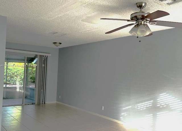Property at 1109 SW 44th Way #1109, Deerfield Beach, FL 33442, 2 beds, 2.5 baths
