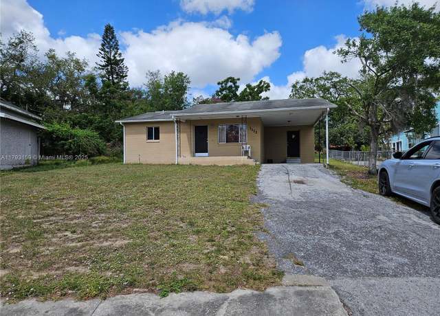 Property at 1112 Evanston St, Sebring, FL 33870, 2 beds, 1 bath