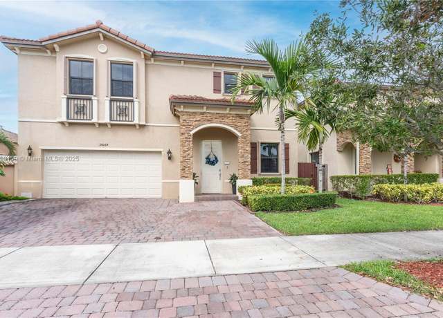 Property at 24064 SW 118th Ave, Homestead, FL 33032, 4 beds, 2.5 baths
