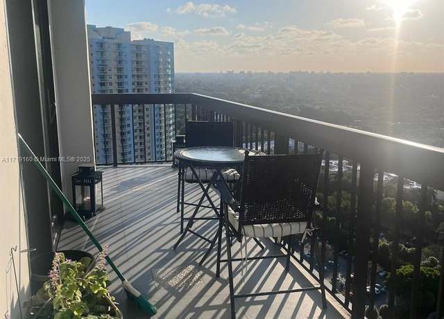 Property at 2333 Brickell Ave #2616, Miami, FL 33129, 2 beds, 2 baths