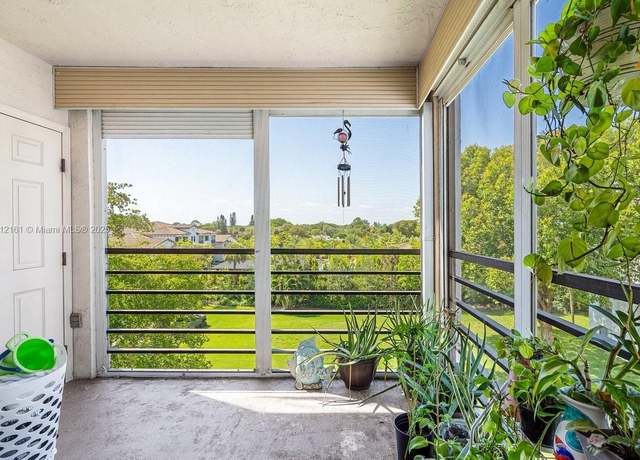 Property at 9235 SW 8th St #502, Boca Raton, FL 33428, 2 beds, 2 baths