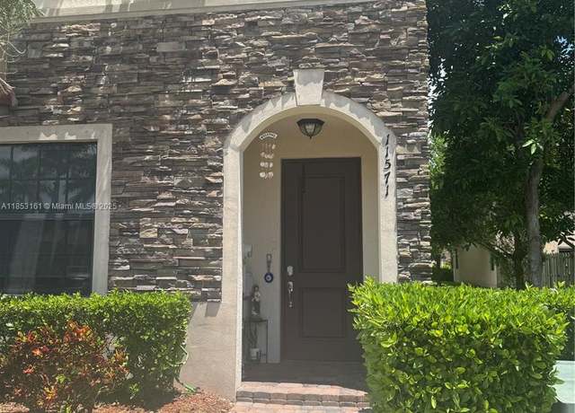 Property at 11571 SW 248th Ln, Homestead, FL 33032, 3 beds, 2.5 baths