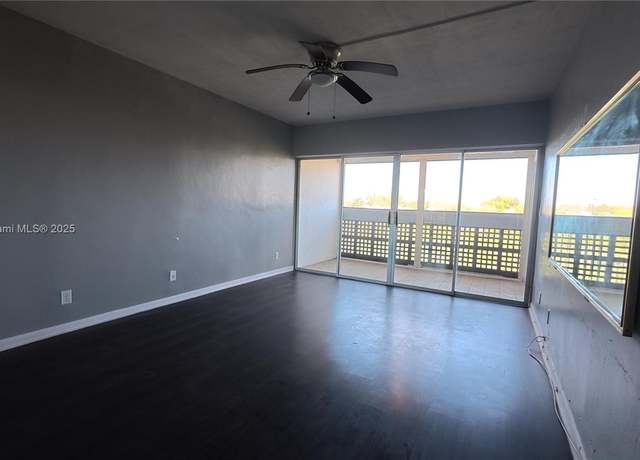 Property at 3301 Spanish Moss Ter #504, Lauderhill, FL 33319, 1 bed, 1 bath