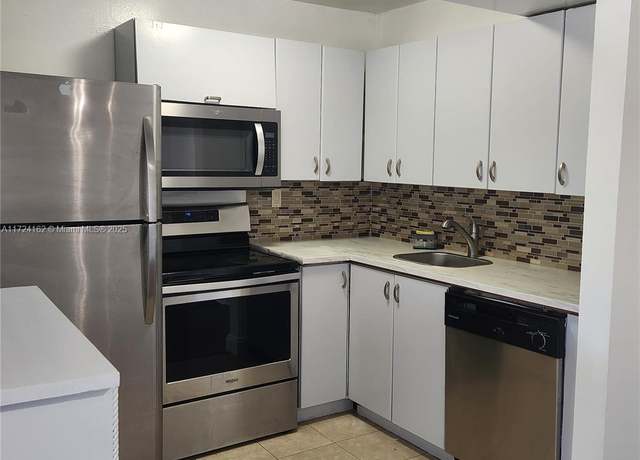 Property at 1400 NE 54th St #106, Fort Lauderdale, FL 33334, 1 bed, 1 bath