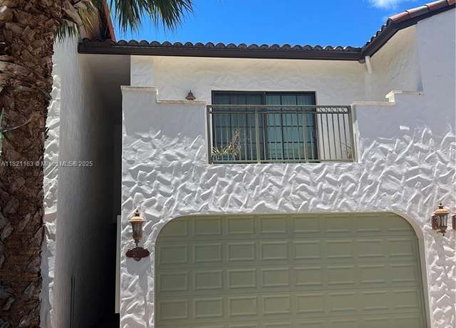 Property at 2837 Hidden Harbour Ct, Dania Beach, FL 33312, 3 beds, 2.5 baths