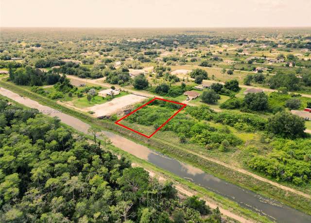 Property at 2710 75 St W, Lehigh Acres, FL 33971