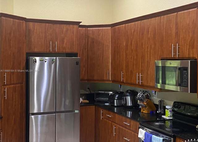 Property at 29641 SW 165th Ct, Homestead, FL 33033, 4 beds, 3 baths